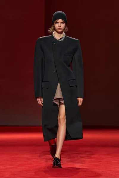 Look 26